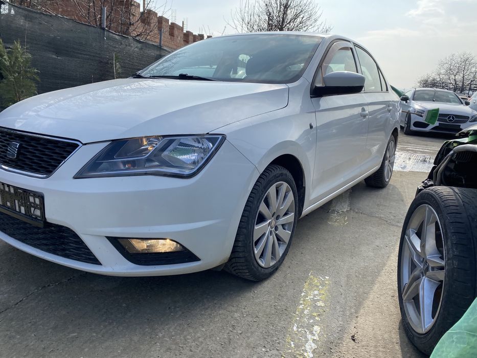 Ușă stânga față Seat Toledo 2014