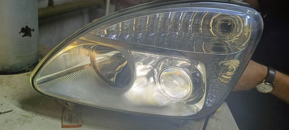 Продам фары на газель бизнес