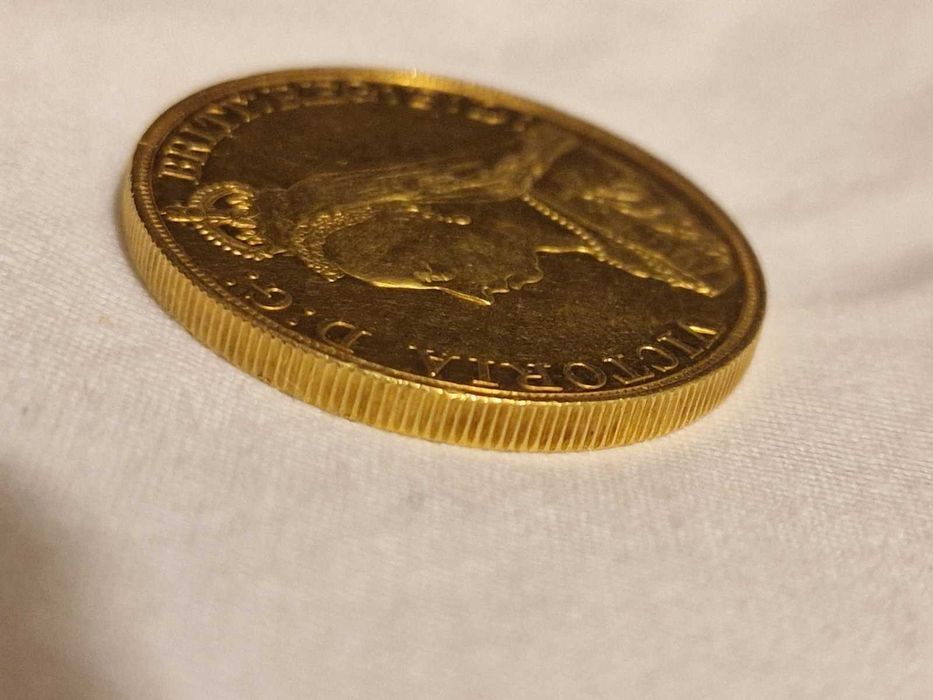 Златна Монета Петорен Британски Суверен 1887-39.94 гр.