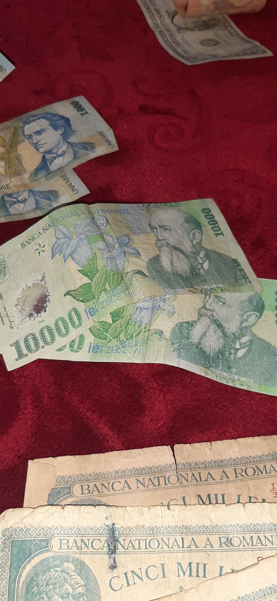 Bani vechi pentru colectionari