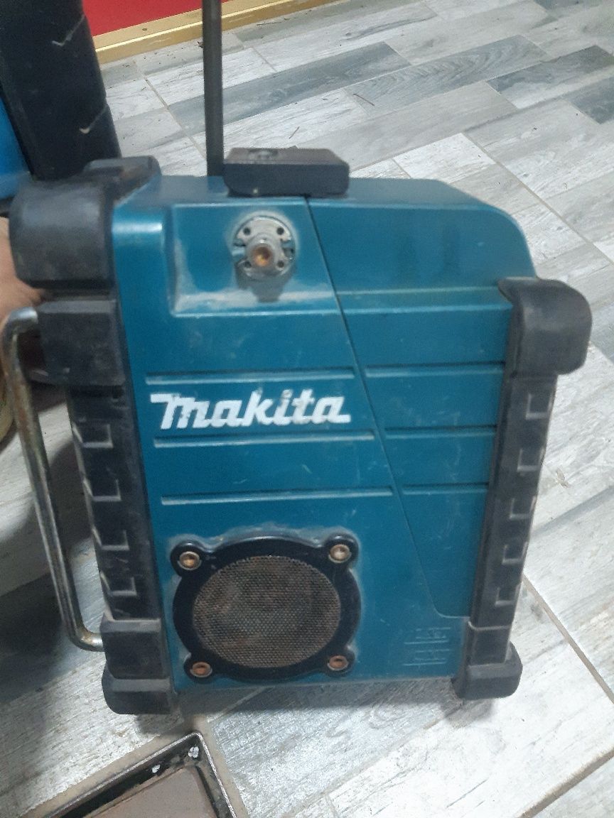 Radio de santier Makita DMR 107