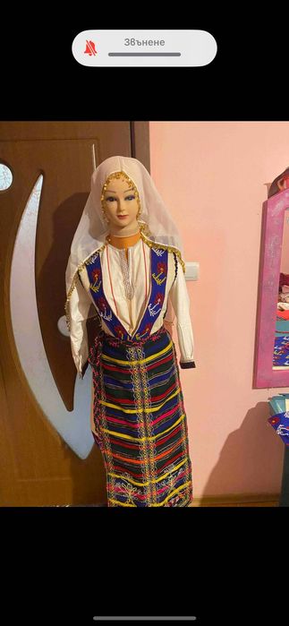 Продавам пиринска носия