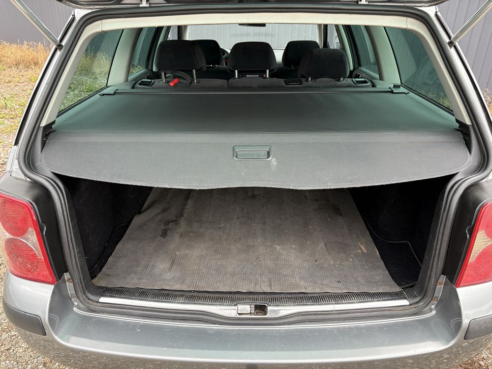 VW Passat 1.6 benzina