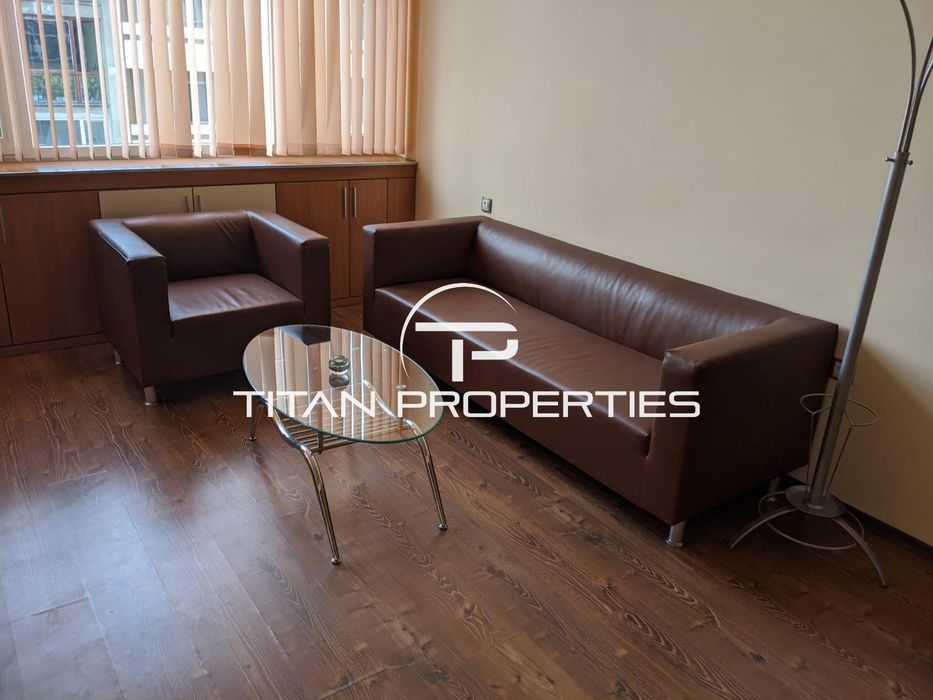 Дава се под наем Офис в Бургас, Възраждане - 55 кв.м за 378.93 € - Снимка #2