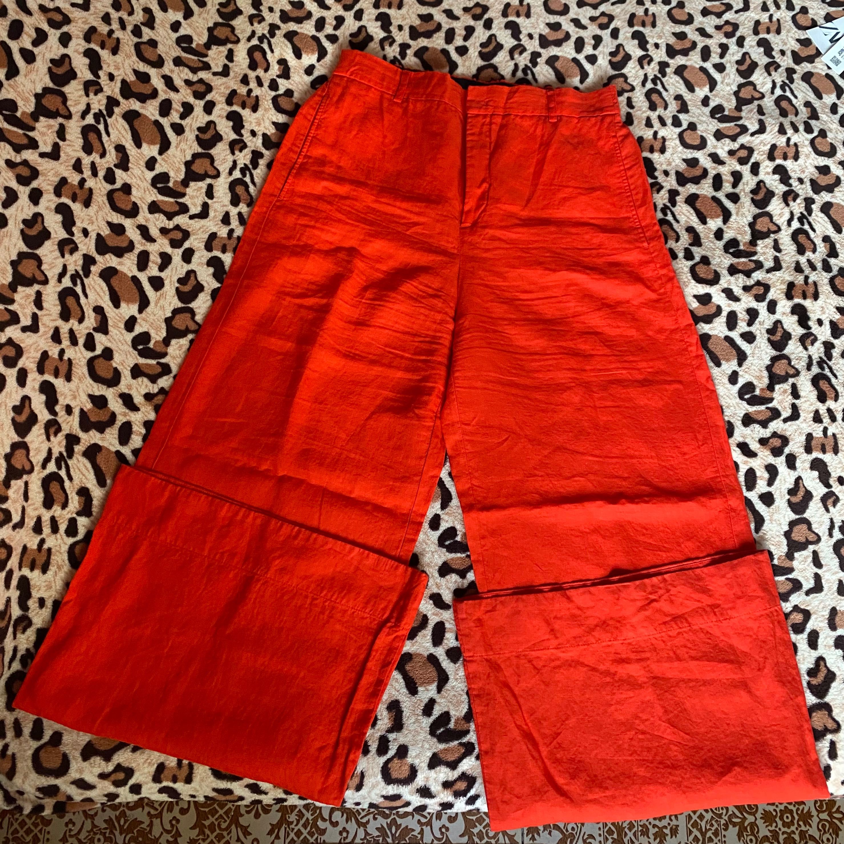 Pantaloni Zara Noi