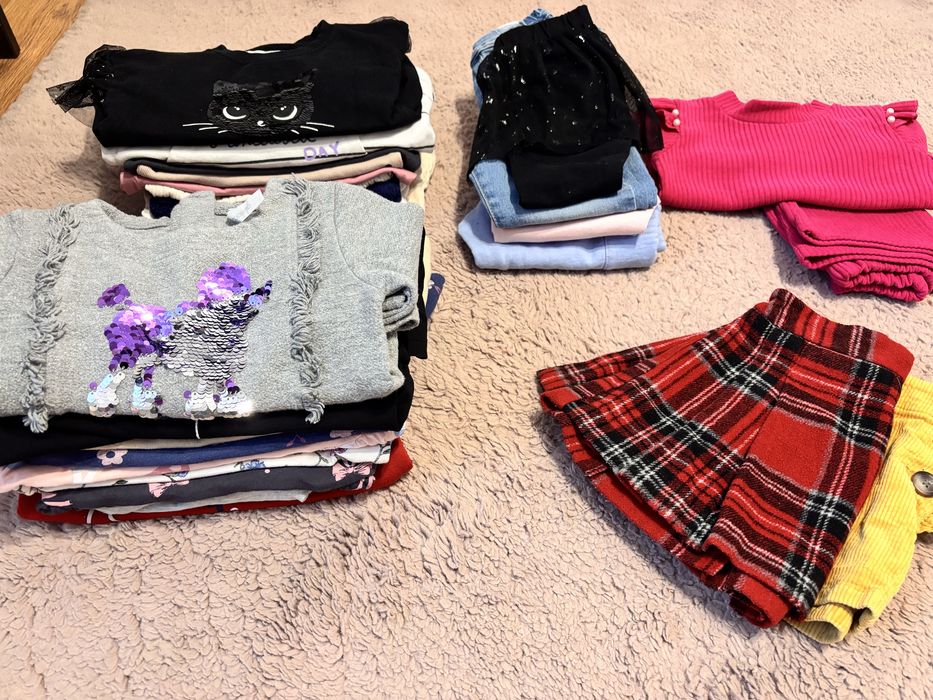 Lot haine fete - marimea 104