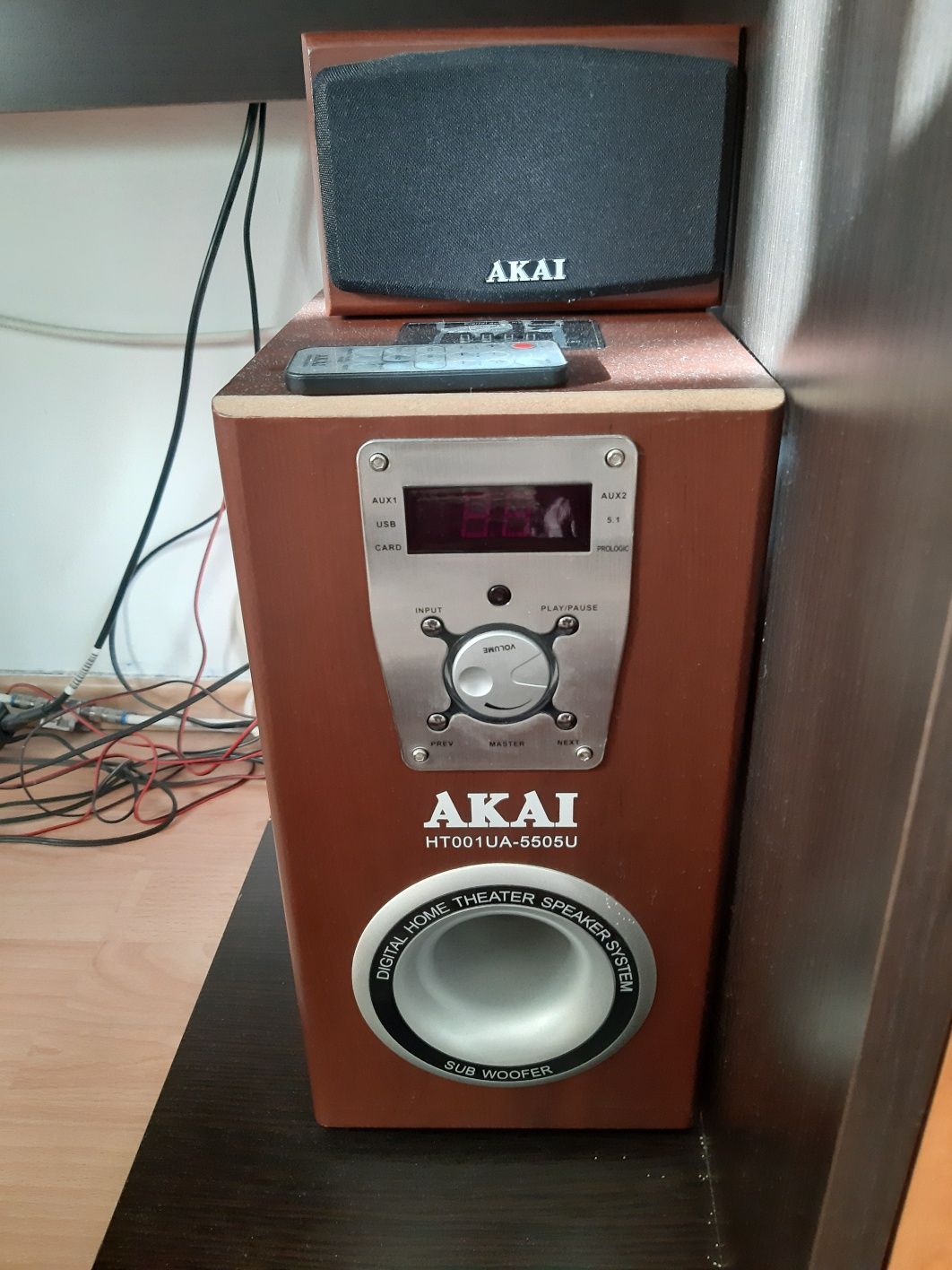 vand sistem audio AKAY