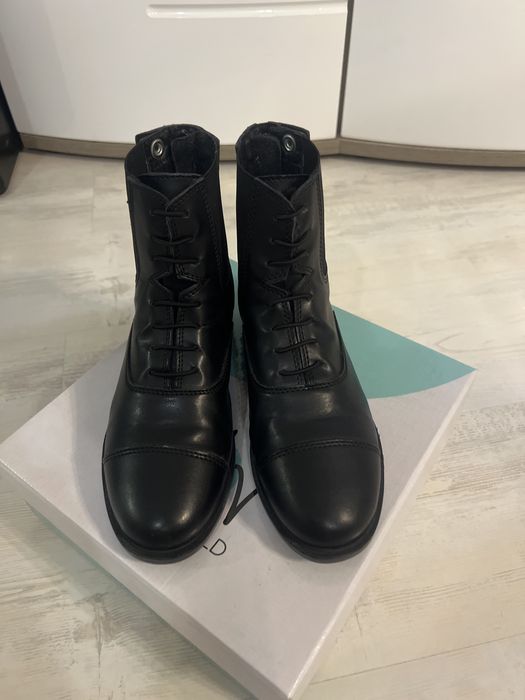 Дамски Боти за езда