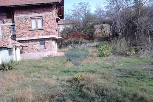Селска къща в село Видрица, обл. Перник