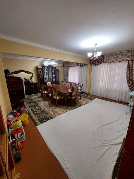 Продам 5ком квартиру