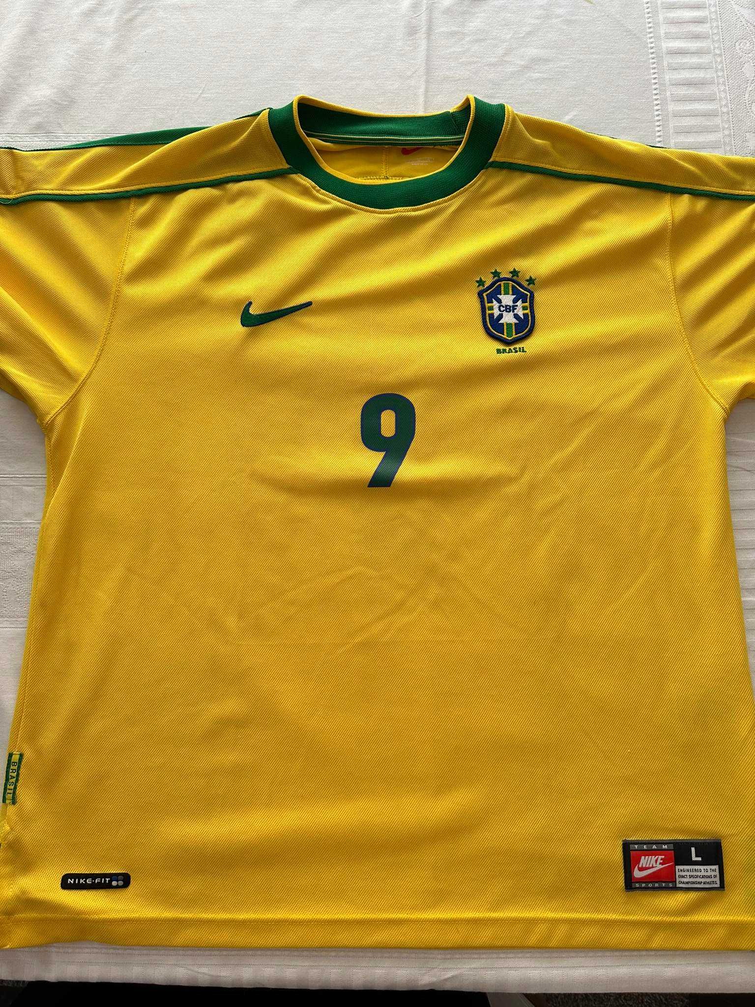 Оригинален екип на Бразилия (1998 година - Ел Феномено - Роналдо)