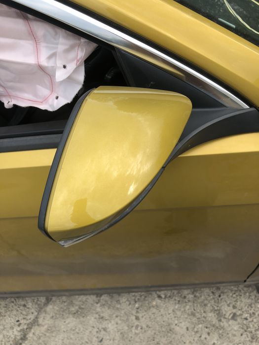 oglinda dreapta rabatare electrica  volkswagen t-roc  1.5 benzina 2018