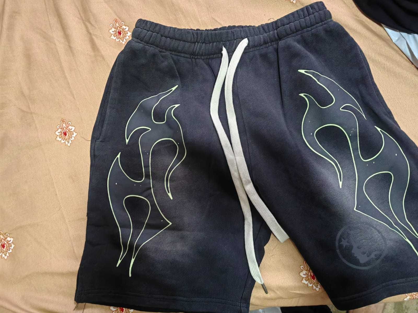 Pantaloni Hellstar Scurti