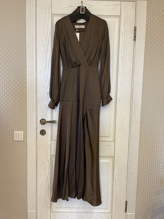 Платье вечернее, нарядное