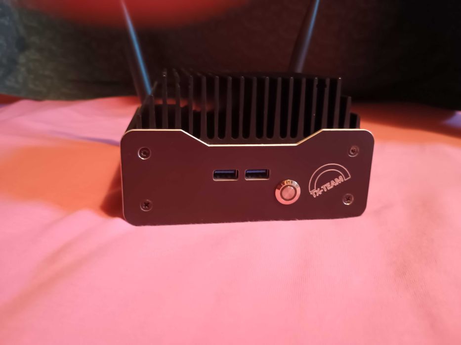 Mini PC TX-TEAM industrial 24/7 I7 32GB RAM 1 TB ssd 2500 lei fix