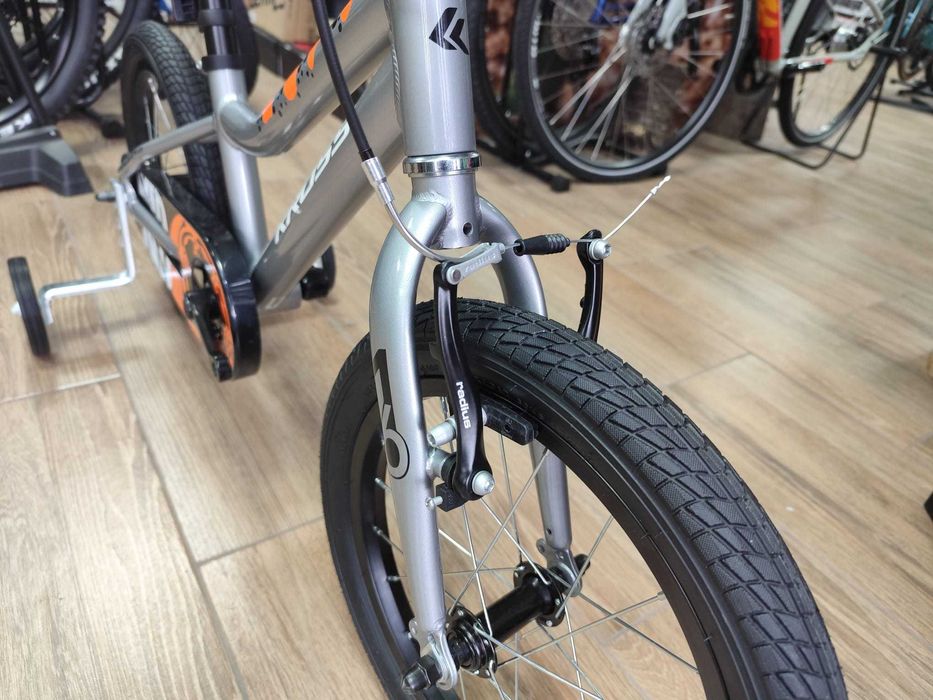 Bicicleta Kross Racer 4.0 2025 silver / white / orange / glossy  16"