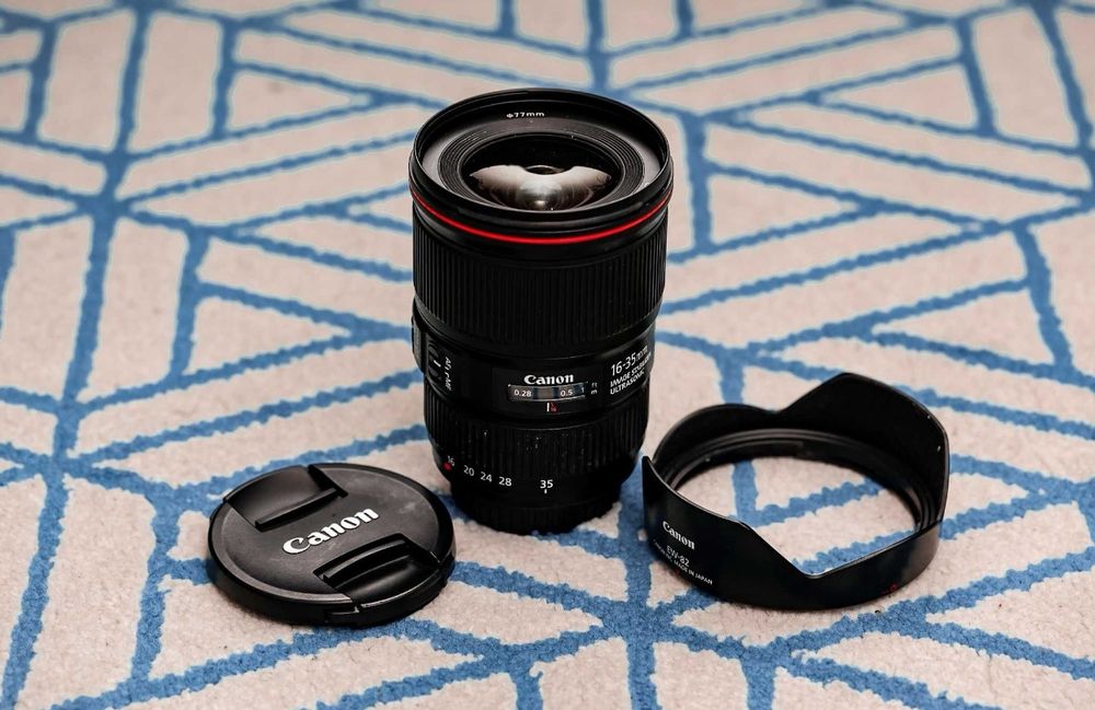 Obiectiv Canon EF 16-35mm F4 L IS