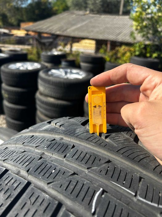 Anvelope iarna Pirelli 225 60 R16 + Optional Jante