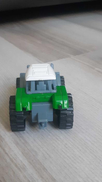 Vând machetă tractor Truck 928