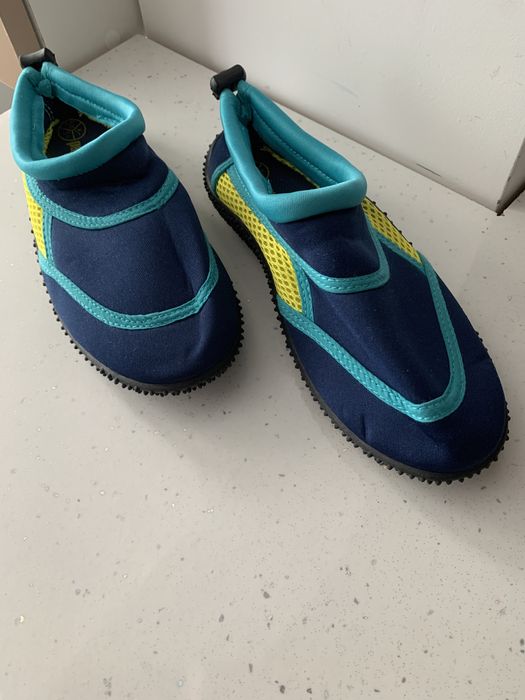 Vand incaltaminte de apa copii marime 32