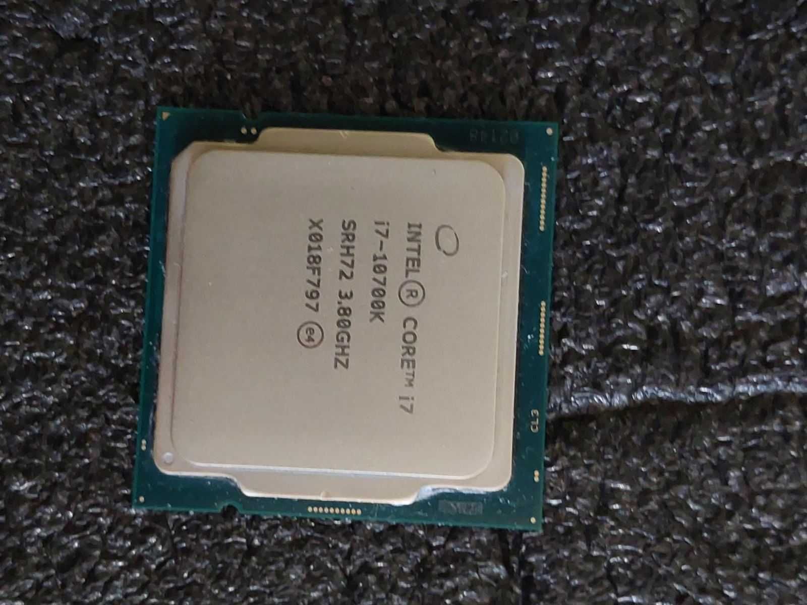 Intel Core i7 10700К, 8-ядрен, LGA 1200