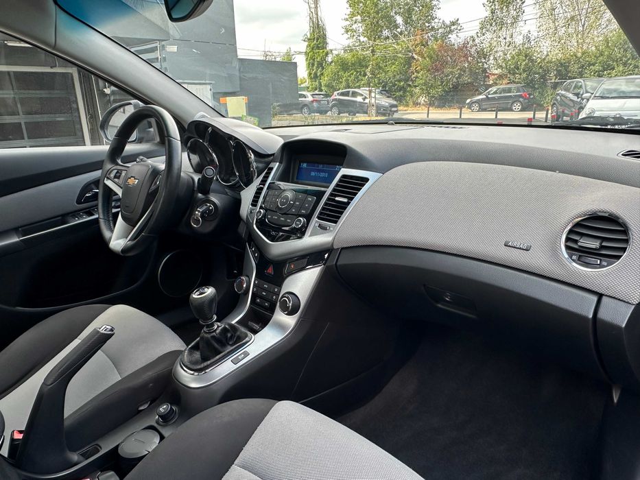 Chevrolet Cruze LT 2011 1.8