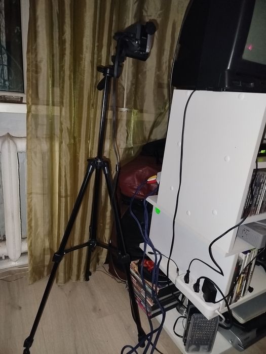 Штатив новый качественный