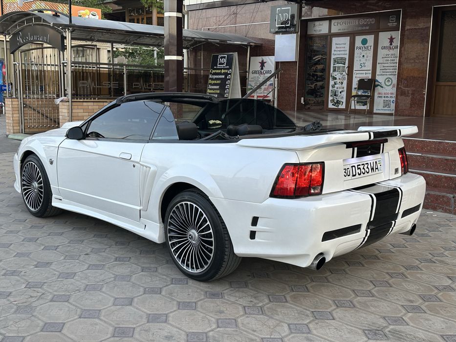 Ford Mustang kabriolet