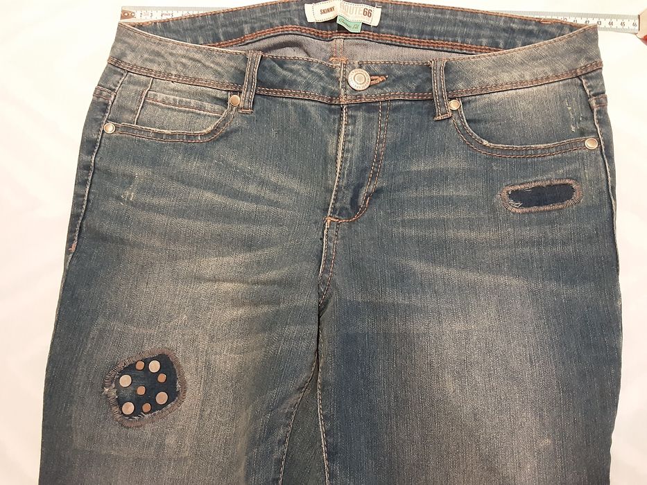 Ластични дамски дънки от 20 до 7 лв