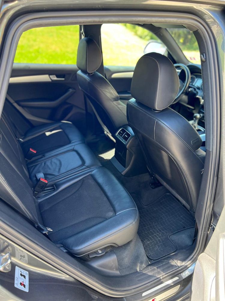 Audi Q5 2.0 tdi quattro pachet s-line
