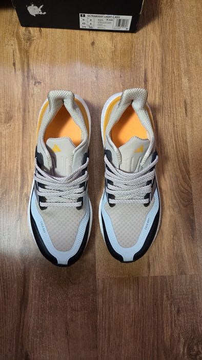 UltraBoost Light C.Rdy - 43 1/3