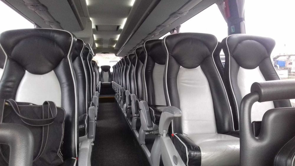Inchiriere autocare / microbuze Transport persoane Curse ocazionale