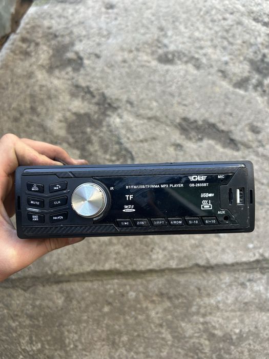 Продам авто магнитолу