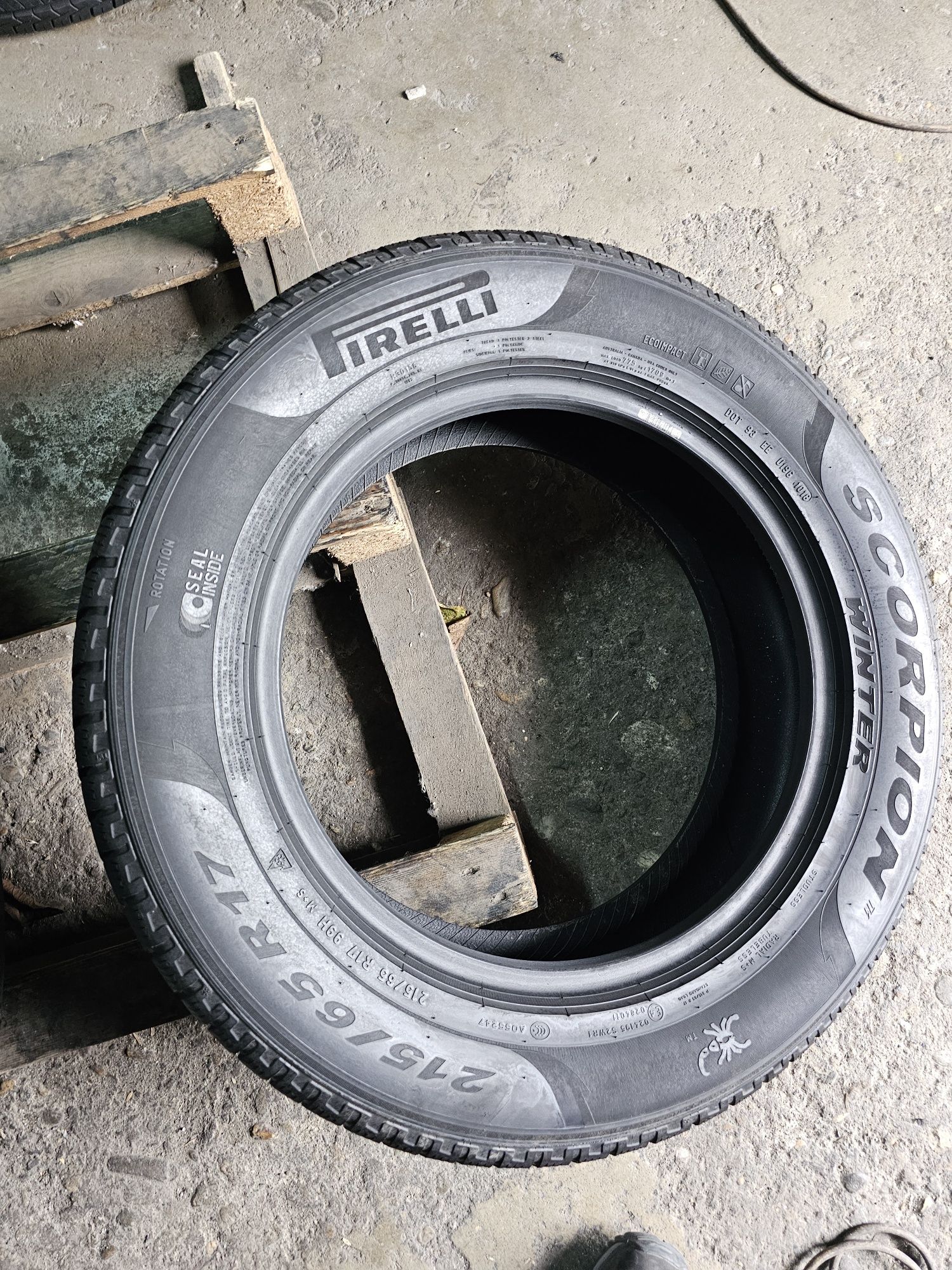 4 anvelope iarna 215 65 17 Pirelli 6.5mm