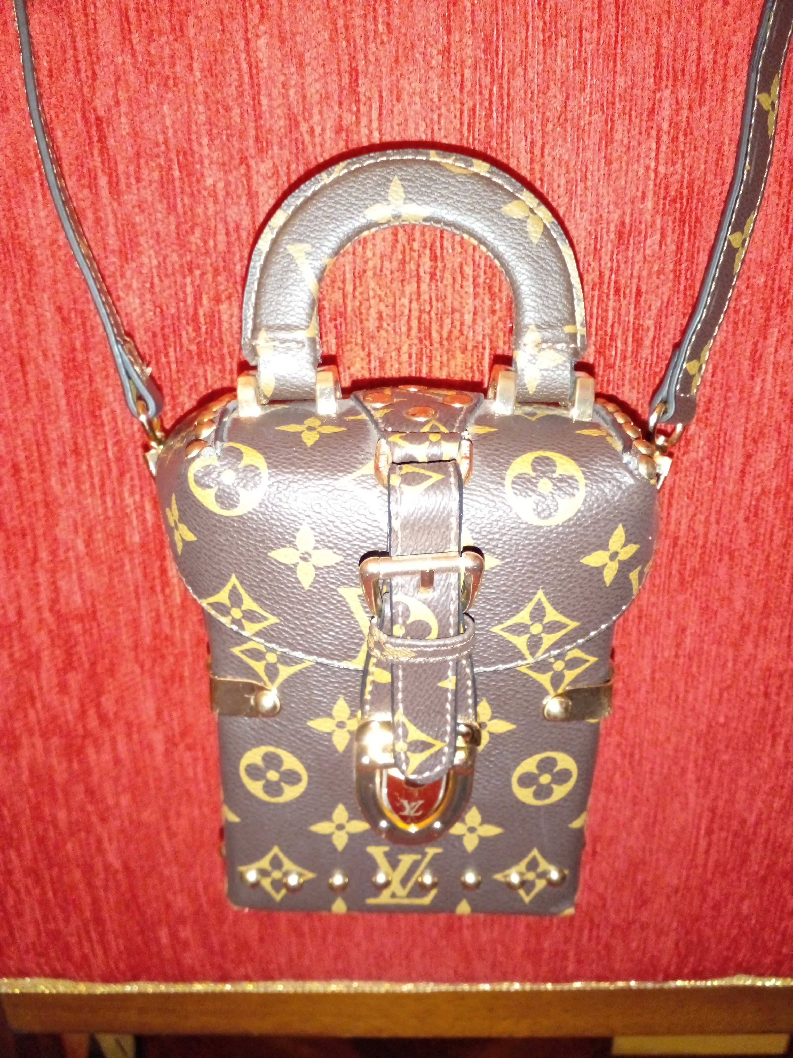 Geanta/Borseta mini servieta Louis Vuitton