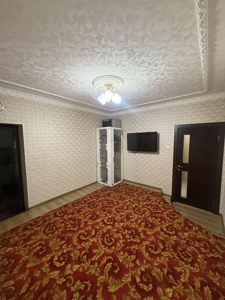 Сергели 9 Квартира 4х комнатная 1 этаж 80м2 1-я Линия у дороги