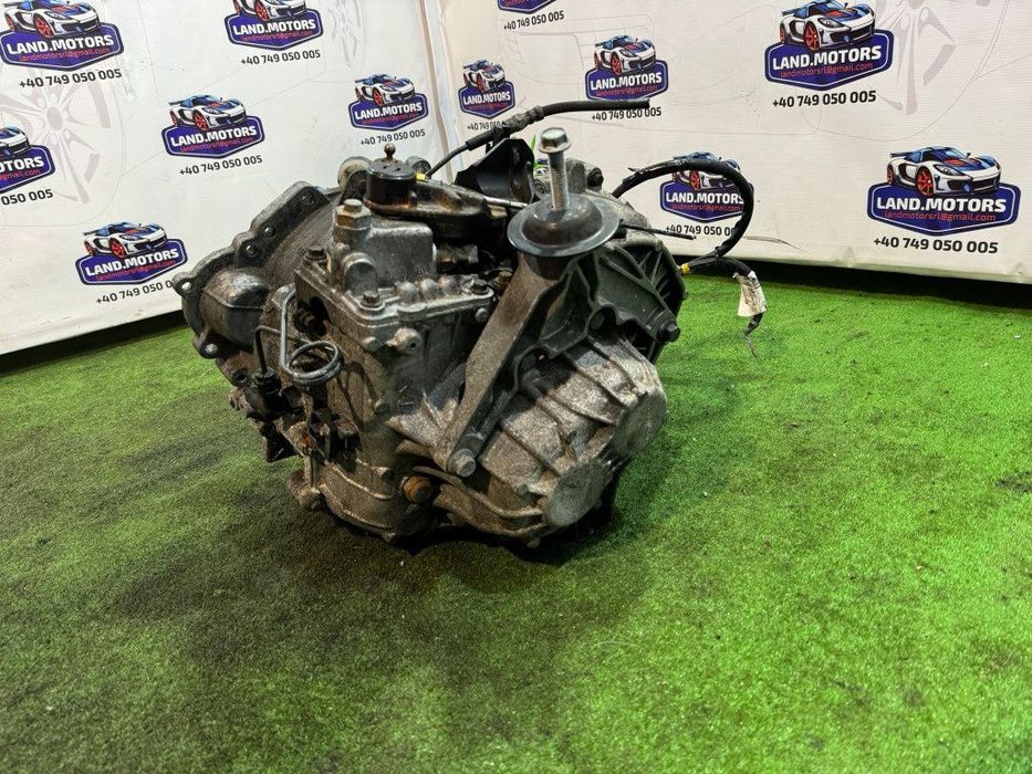 Cutie de viteze manuala 6+1 volvo v40 2.0 d d3 d5204t6 tip: m66d,tf-80sd rfcg9r-7f097-cea, an 2013