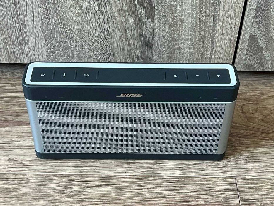 Boxa bluetooth BOSE portabila model SoundLink 3 III, sunet calitate!