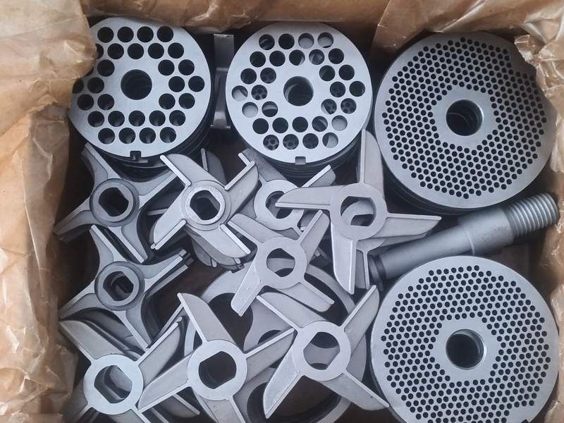 Комплектующие к промышленным мясорубкам.Нуркен Абдирова 36/1