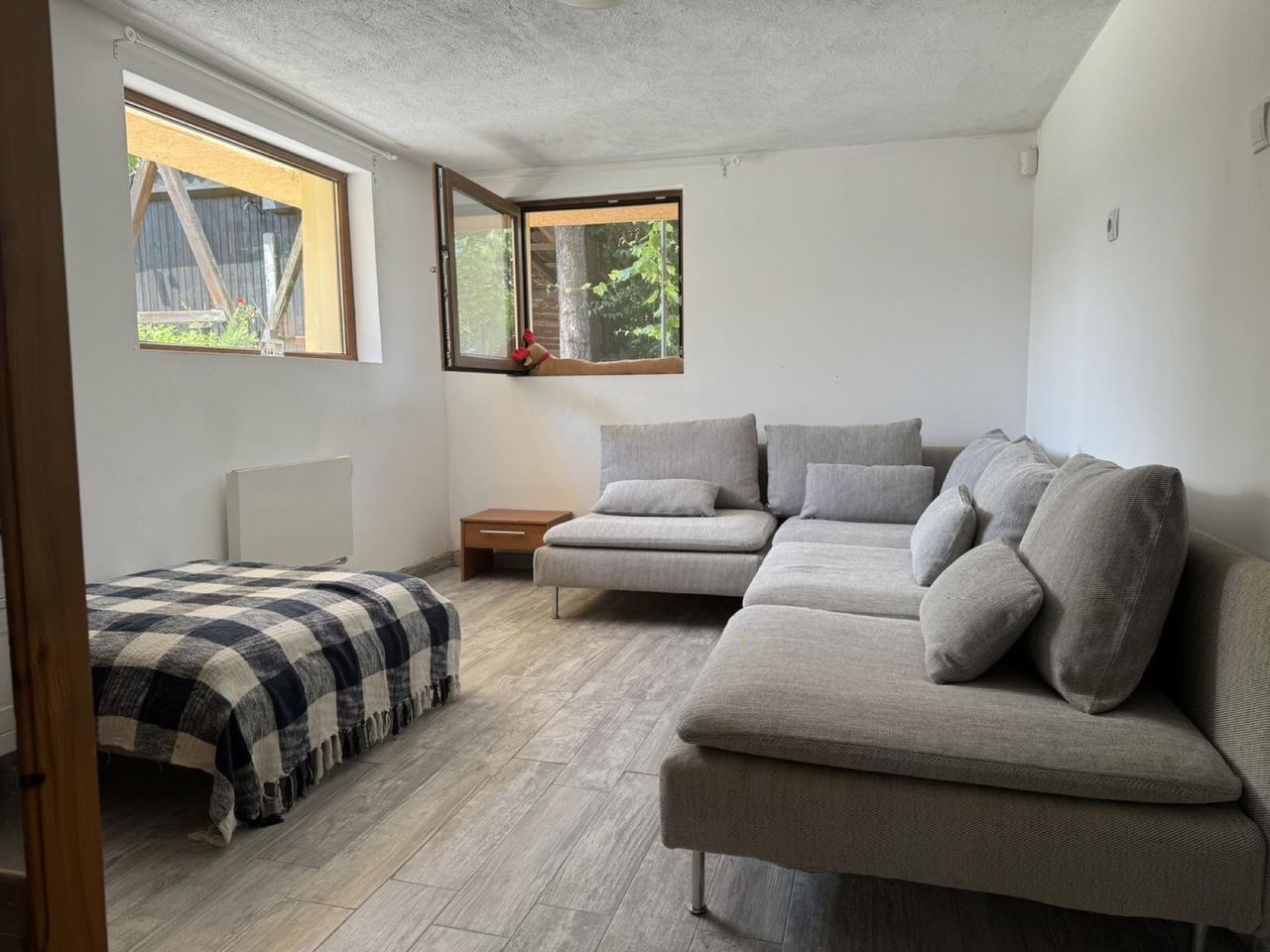 Продава се Къща в с. Гуцал, Област София-област - 180 кв.м за 462 €/кв.м - Снимка #12