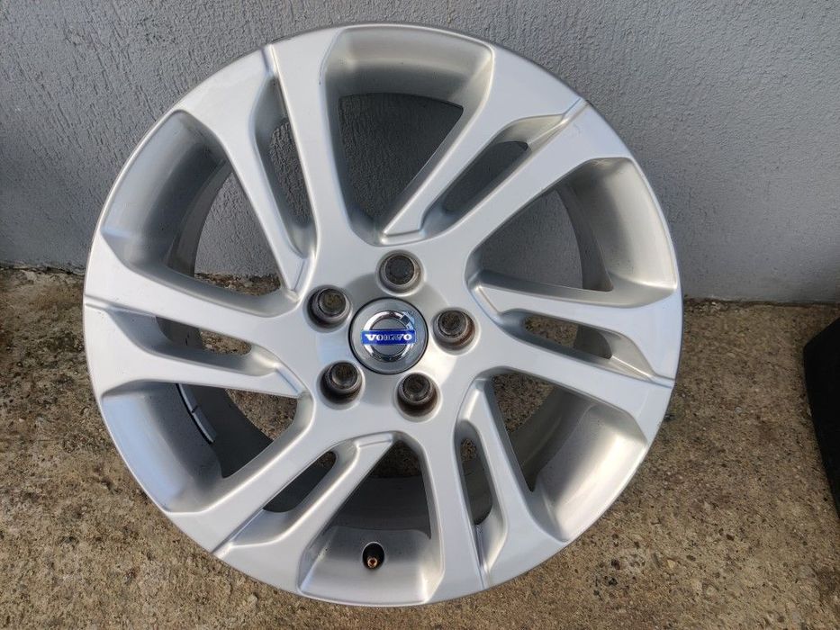 Janta VALDER 17" 5x108 Volvo XC60 XC70 - 31429693