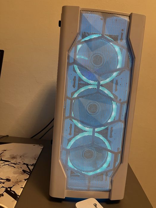 Компьютер и комплектующие