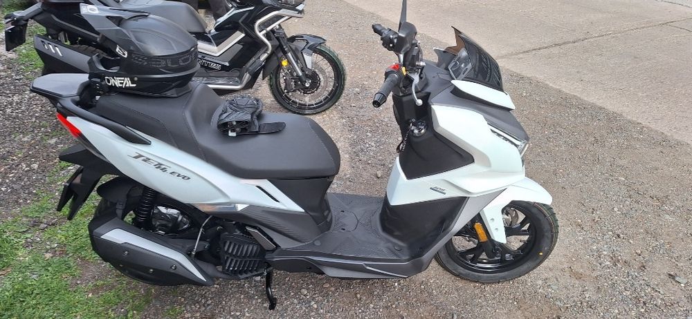 Vând SYM JET 14 EVO 125 cc 2025 ABS