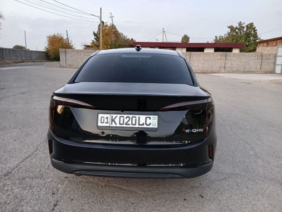 Hongqi EQM5. 500км сотилади холати идеал