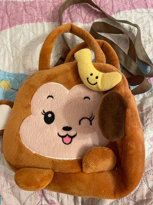 Възглавнички, плюшени играчки и чантички