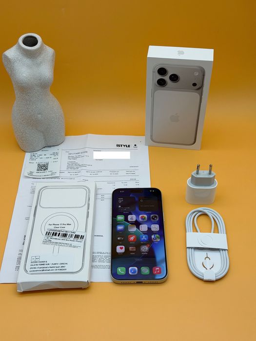Като Нов! iPhone 17 Pro Max 256 Gb Silver Гаранция iStyle