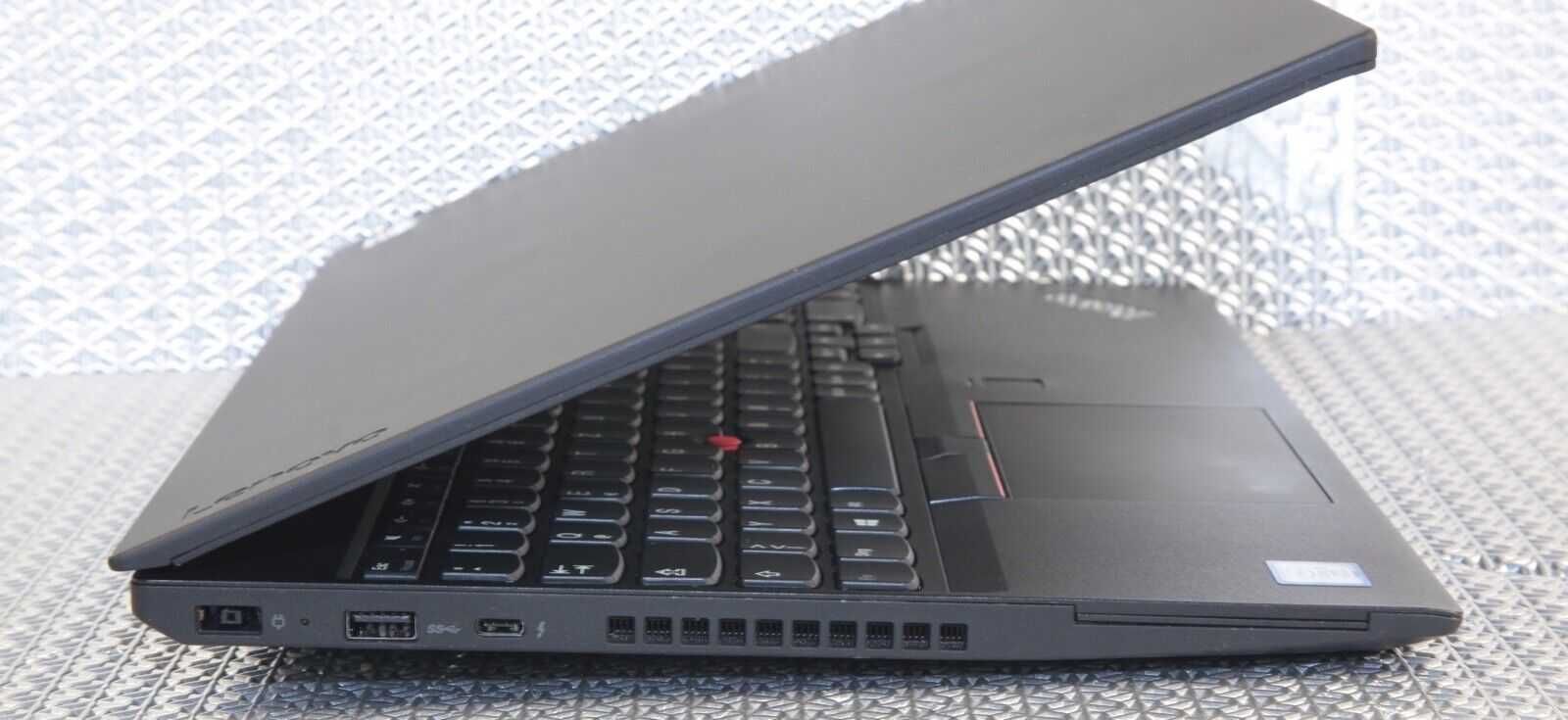 Лаптоп Lenovo T570 I5-7300U 8GB 256GB SSD 15.6 FHD WINDOWS 10 / 11