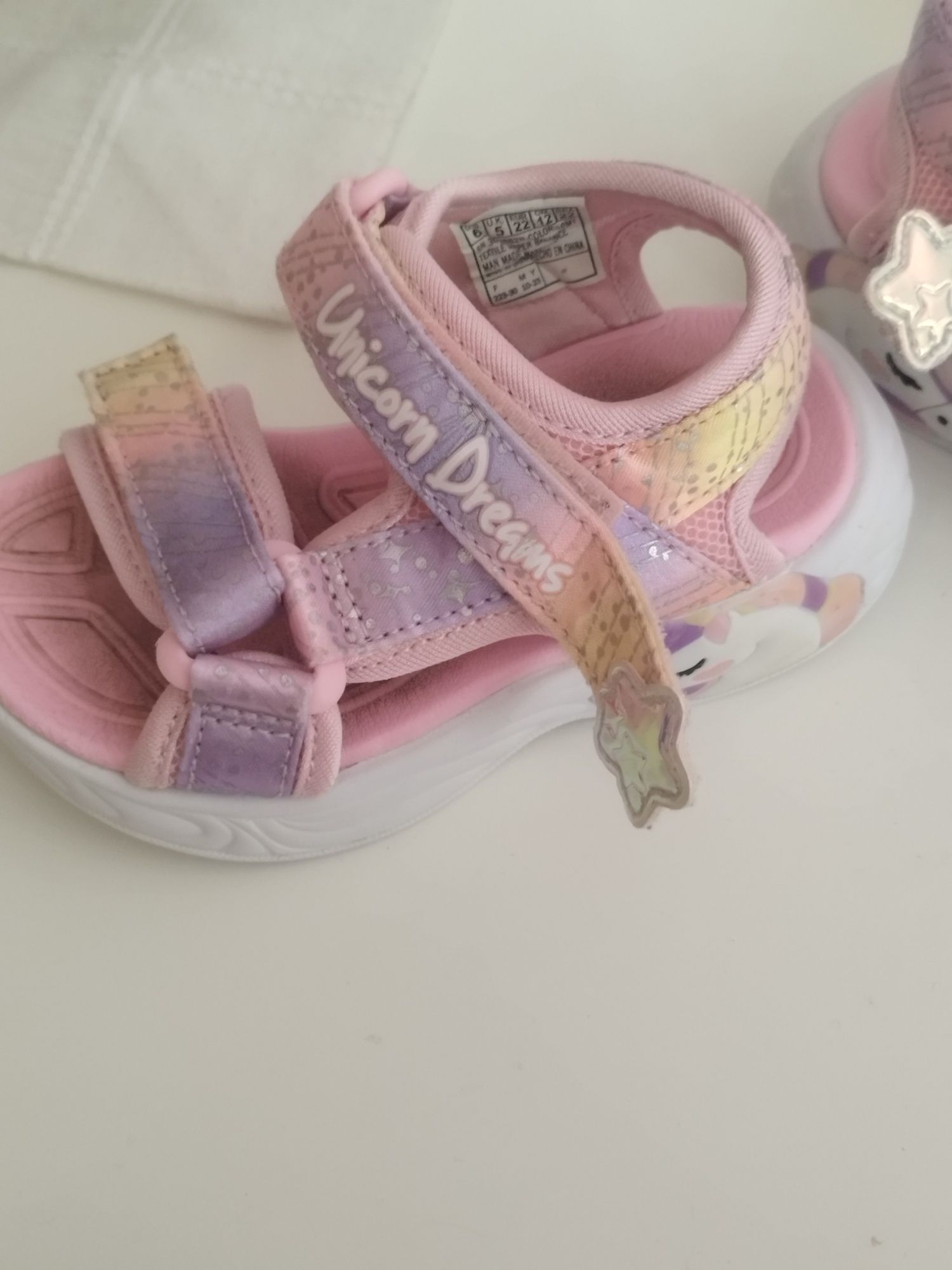 Светещи детски сандали Скечърс