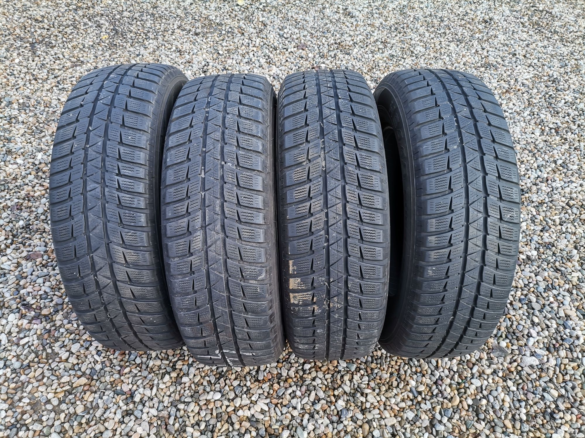 Anvelope iarna 205/70r16 Falken