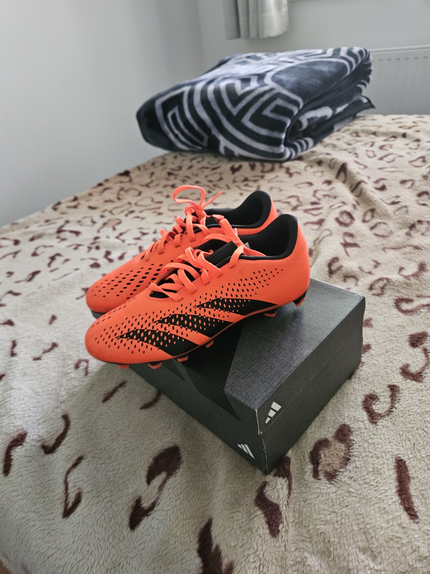Adidas predator mărimea 38
